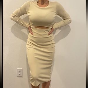 Cream LongSleeve Body Con Dress - Size Small - Ribbed Knit - Fitted